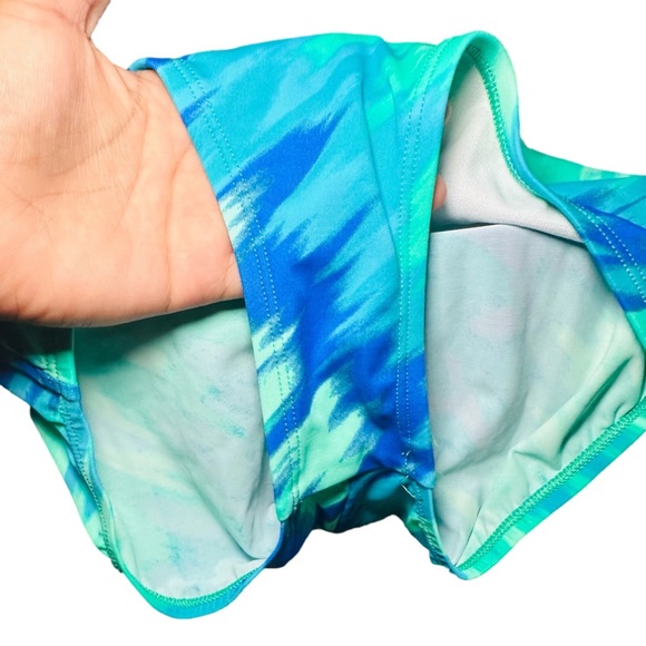 NIKE Girls One piece bathing suit - Picture 9 of 11